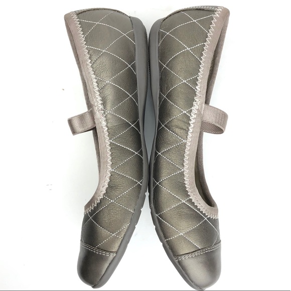 Clarks Quilted Metallic Leather Ballet Flats - Picture 4 of 7